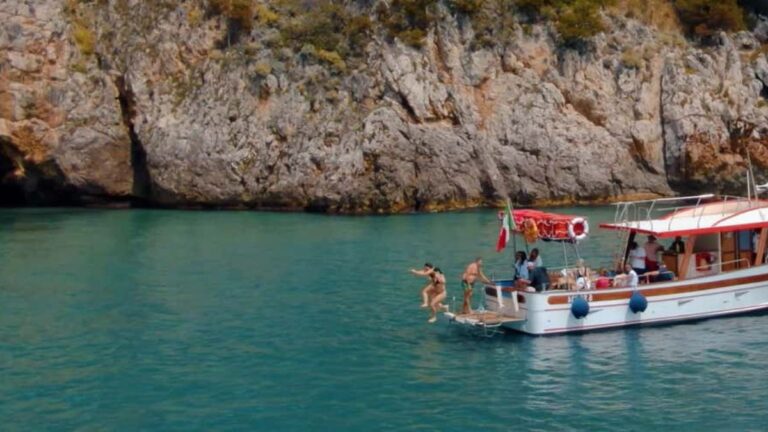 I 5 tour in barca più belli d'Italia: il terzo costa meno di 30 euro