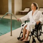 Spa accessibili a persone con mobilità ridotta: le attenzioni indispensabili da verificare prima della prenotazione